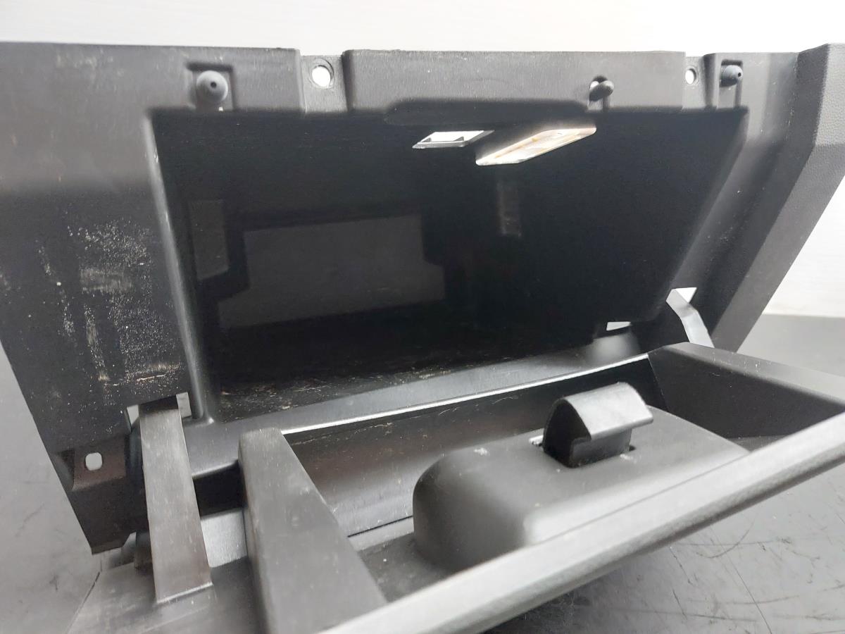 Porta luvas DACIA Jogger Imagem-3