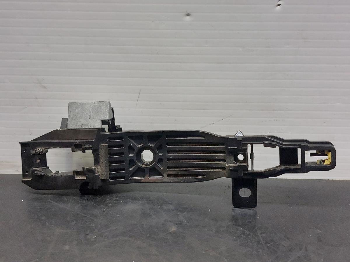 Supporto maniglia porta posteriore destra MAZDA 3 (BL)