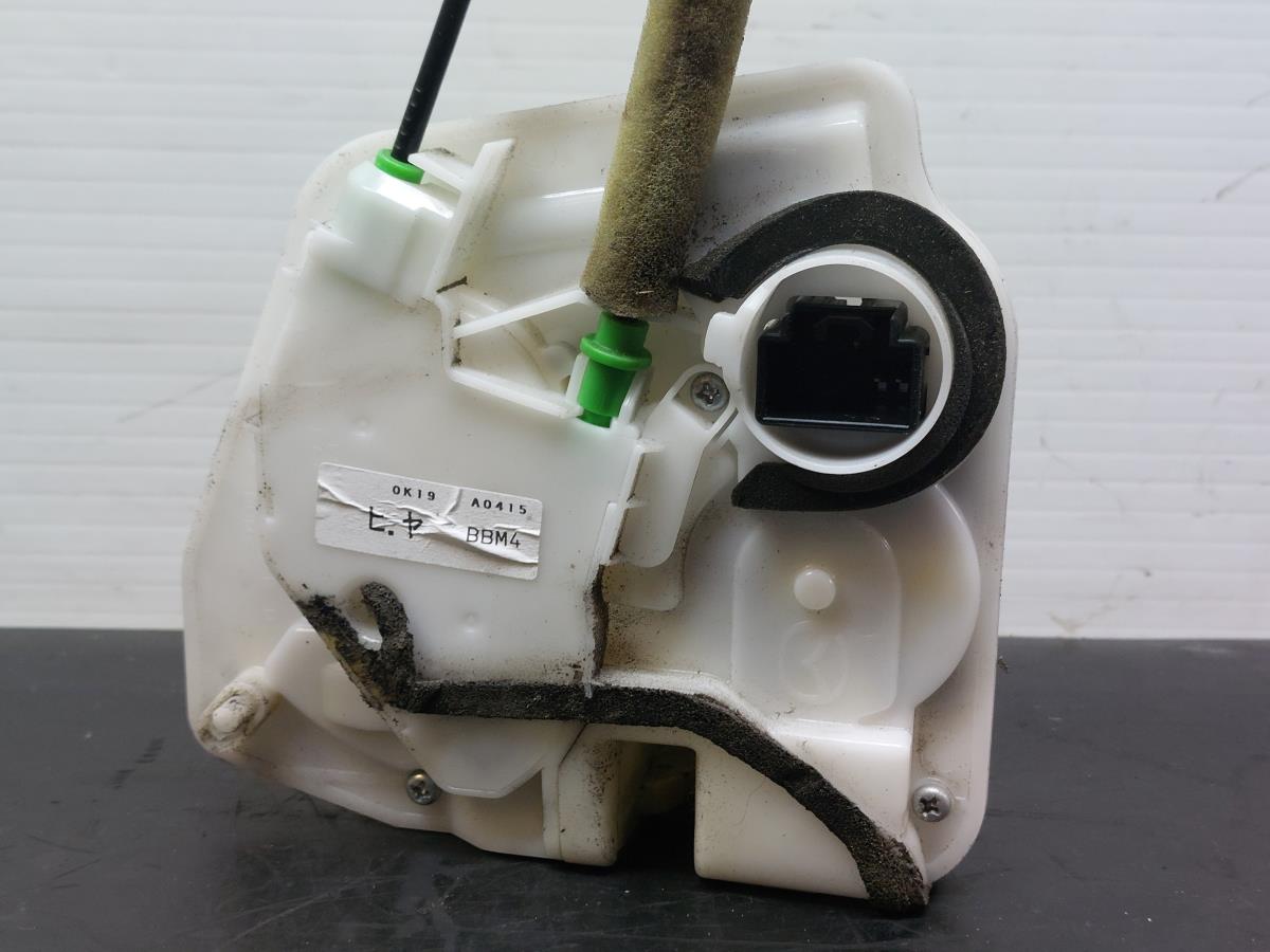Fechadura / fecho porta trás direito MAZDA 3 (BL) Imagem-3