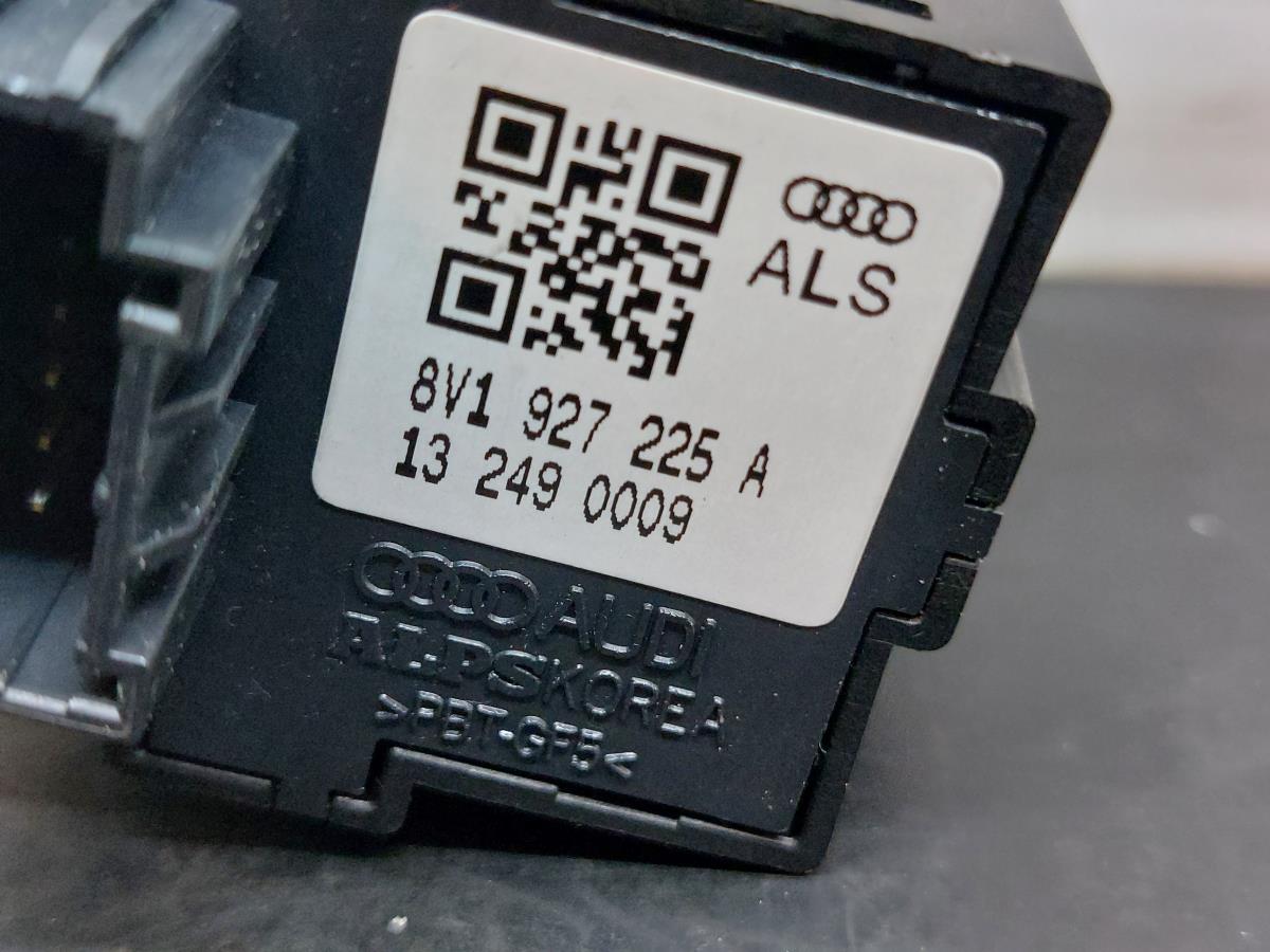 Freno de mano / estacionamento  AUDI A3 Sportback (8VA, 8VF) Imagem-2