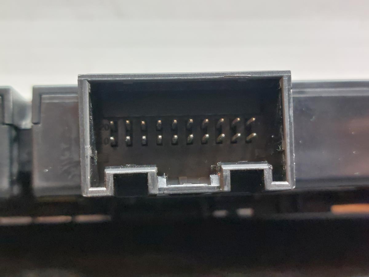 Commande / interrupteur multifonctions AUDI A3 Sportback (8VA, 8VF) Imagem-6