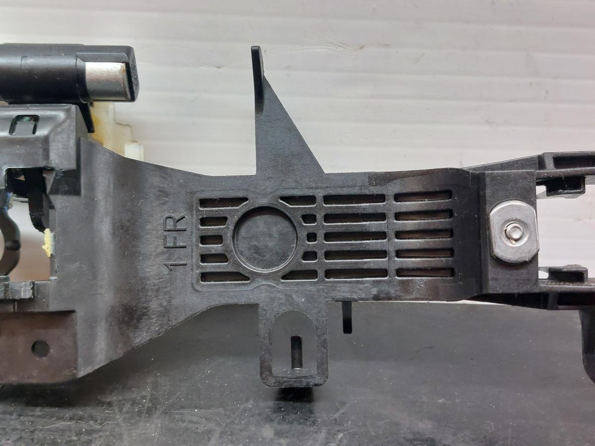 Supporto maniglia porta anteriore destra TOYOTA Yaris (_P13_) Imagem-2