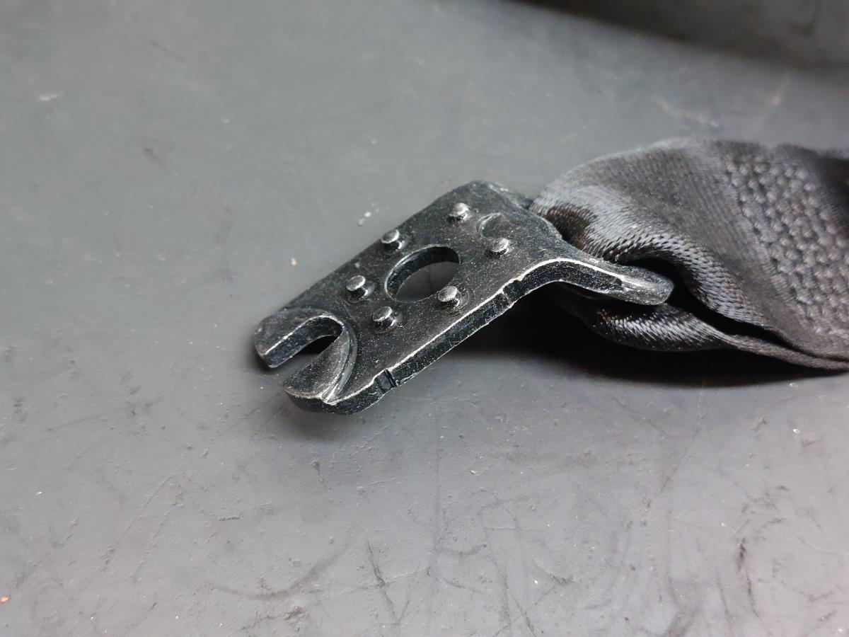 Prétensionneur de ceinture arrière Droite AUDI A3 Sportback (8VA, 8VF) Imagem-1