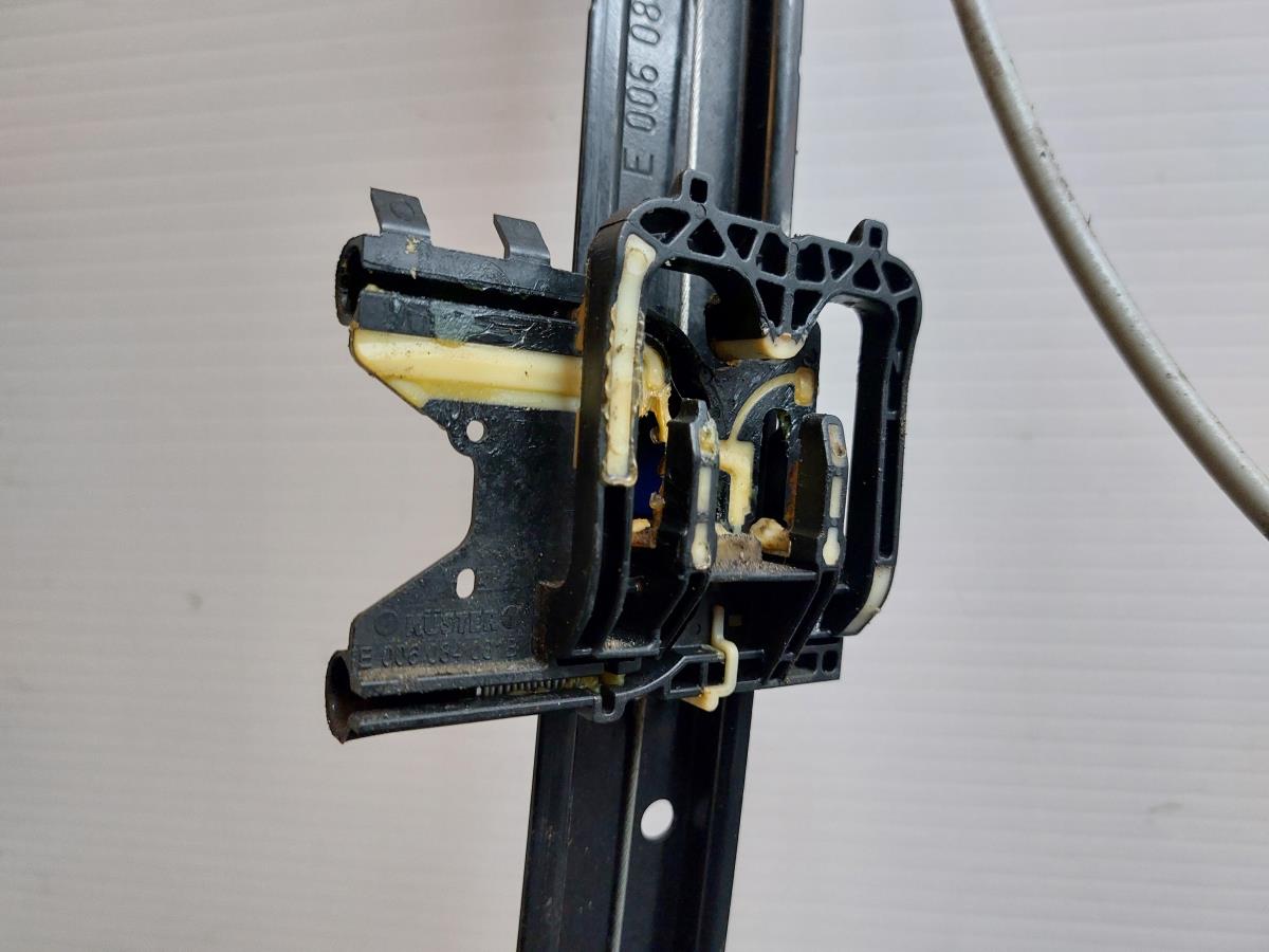 Elevalunas delantero derecho AUDI A3 Sportback (8VA, 8VF) Imagem-5