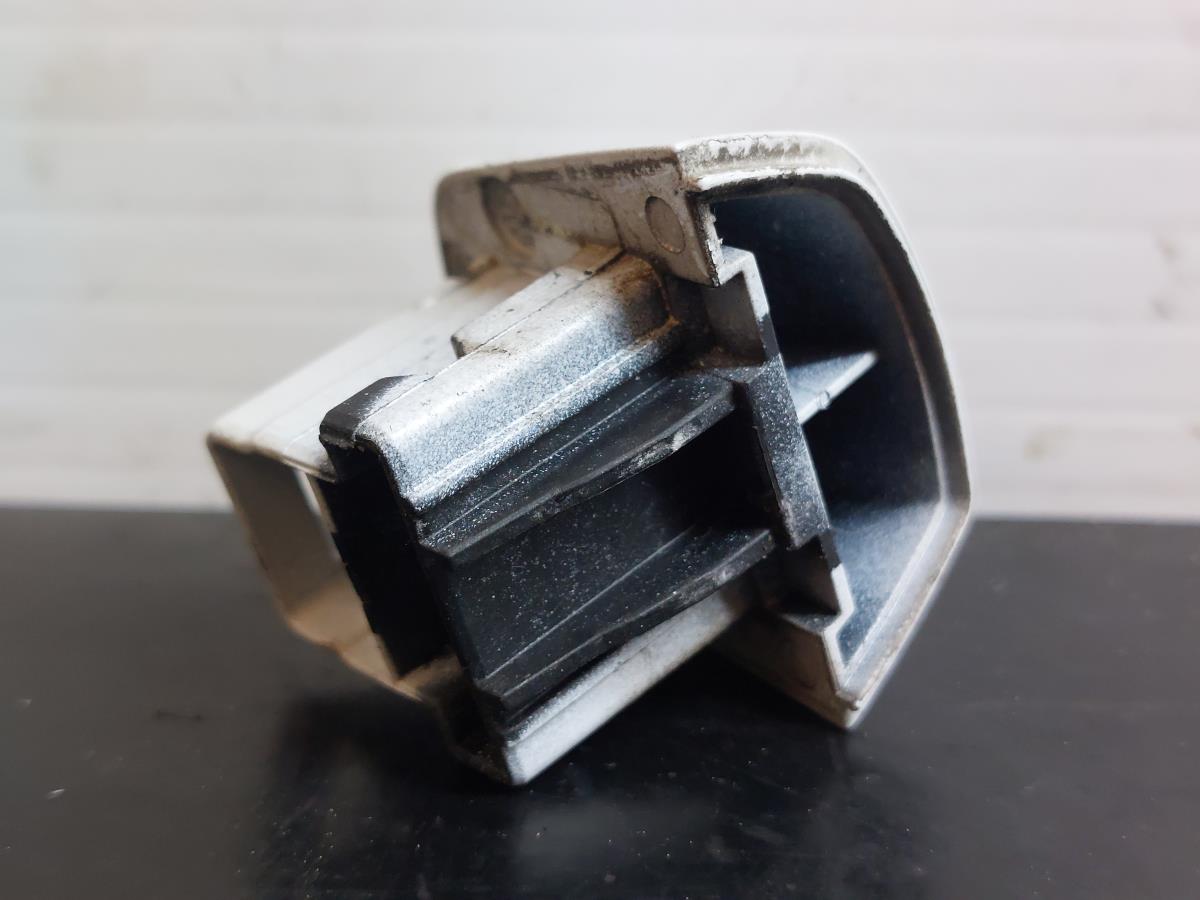 Cache poignée de porte Droite AUDI A3 Sportback (8VA, 8VF) Imagem-1