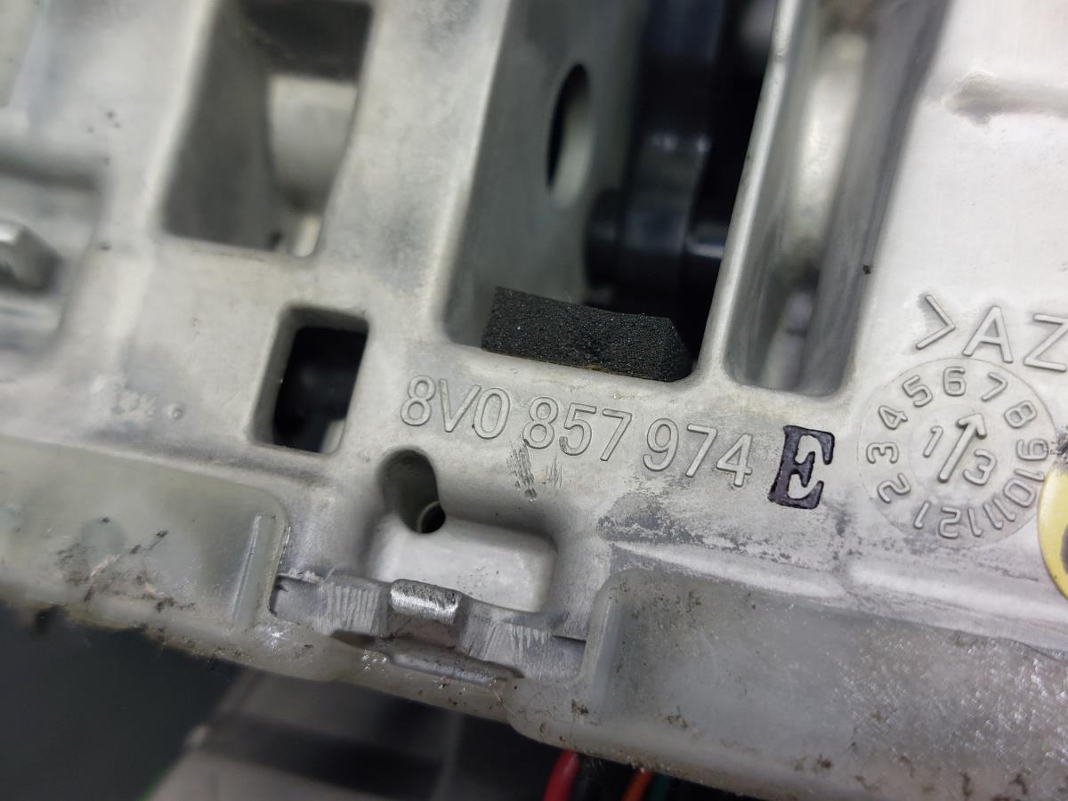 Écran de Navigation AUDI A3 Sportback (8VA, 8VF) Imagem-8