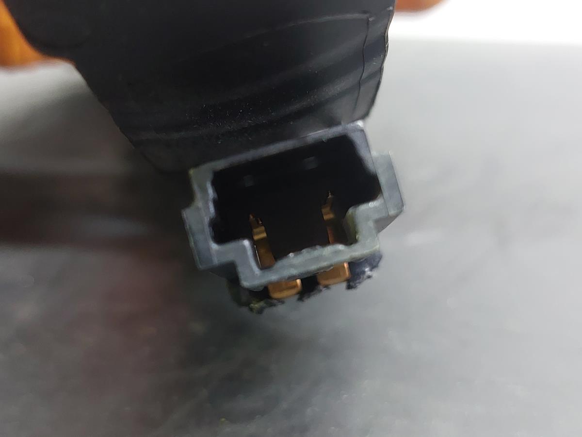Luz stop adicional / 3º stop DACIA Sandero II (5S_) Imagem-3