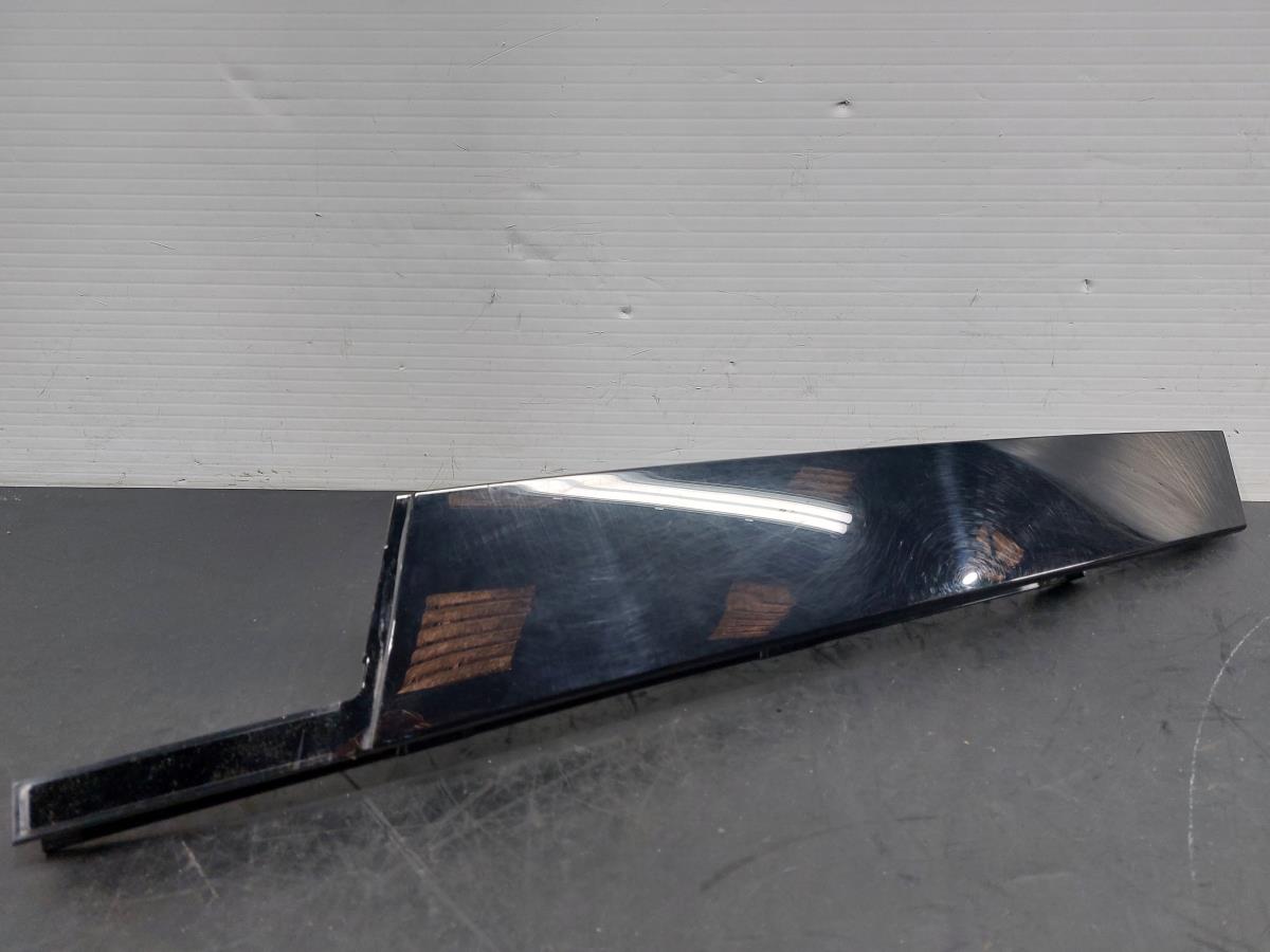 Moldura puerta delantera derecha SKODA Kodiaq (NS7)