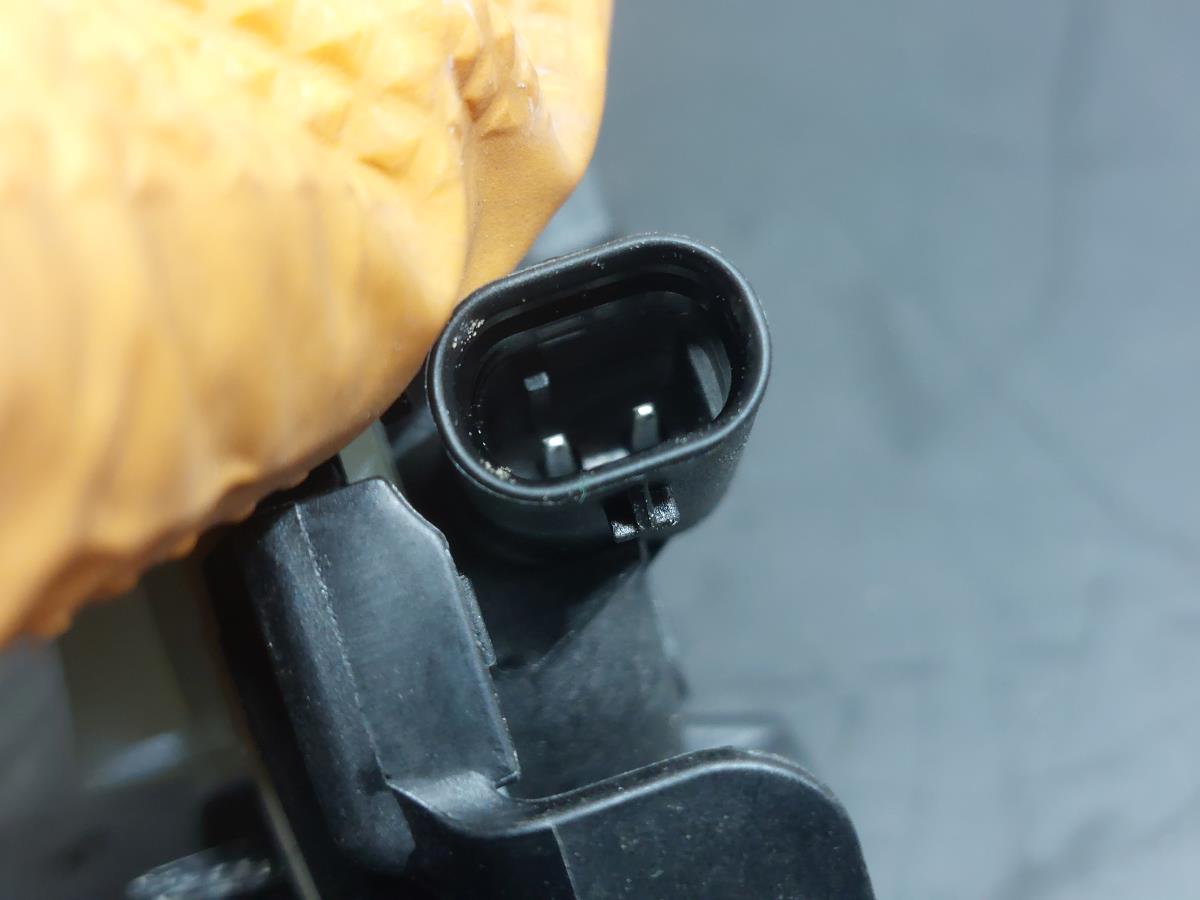 Right front airbag sensor SKODA Kodiaq (NS7) Imagem-3
