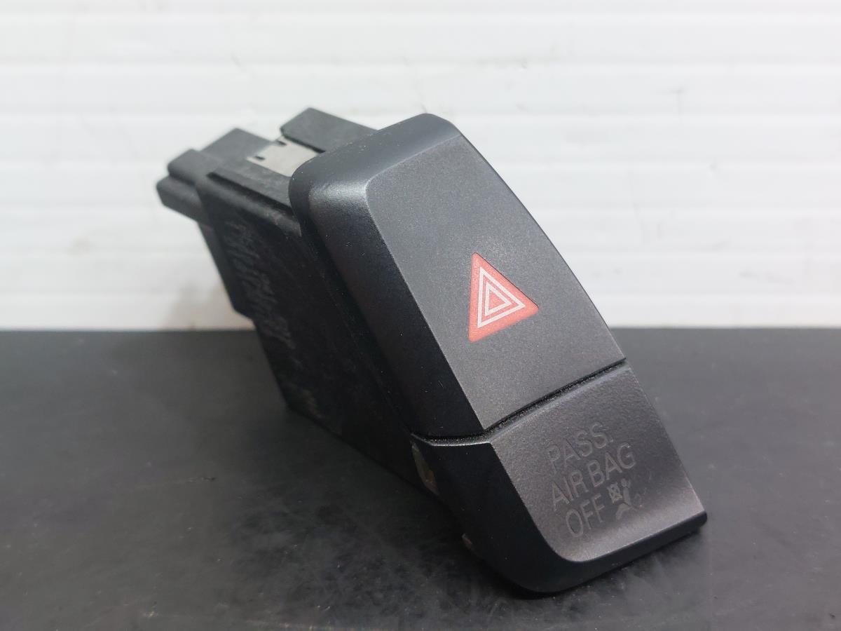Botão / interruptor 4 piscas AUDI A5 Sportback (8TA)