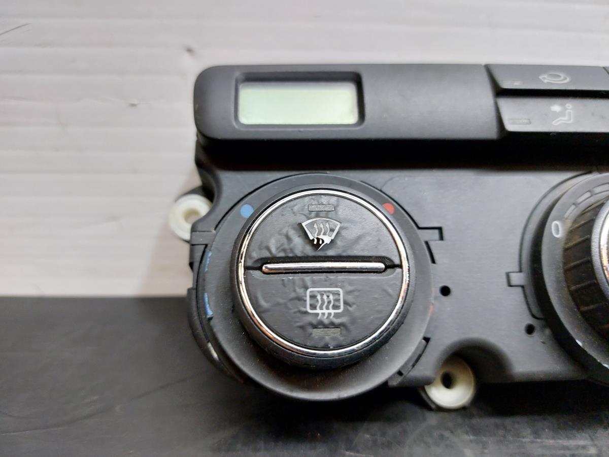 Commande chauffage VOLKSWAGEN Golf V (1K1) Imagem-1