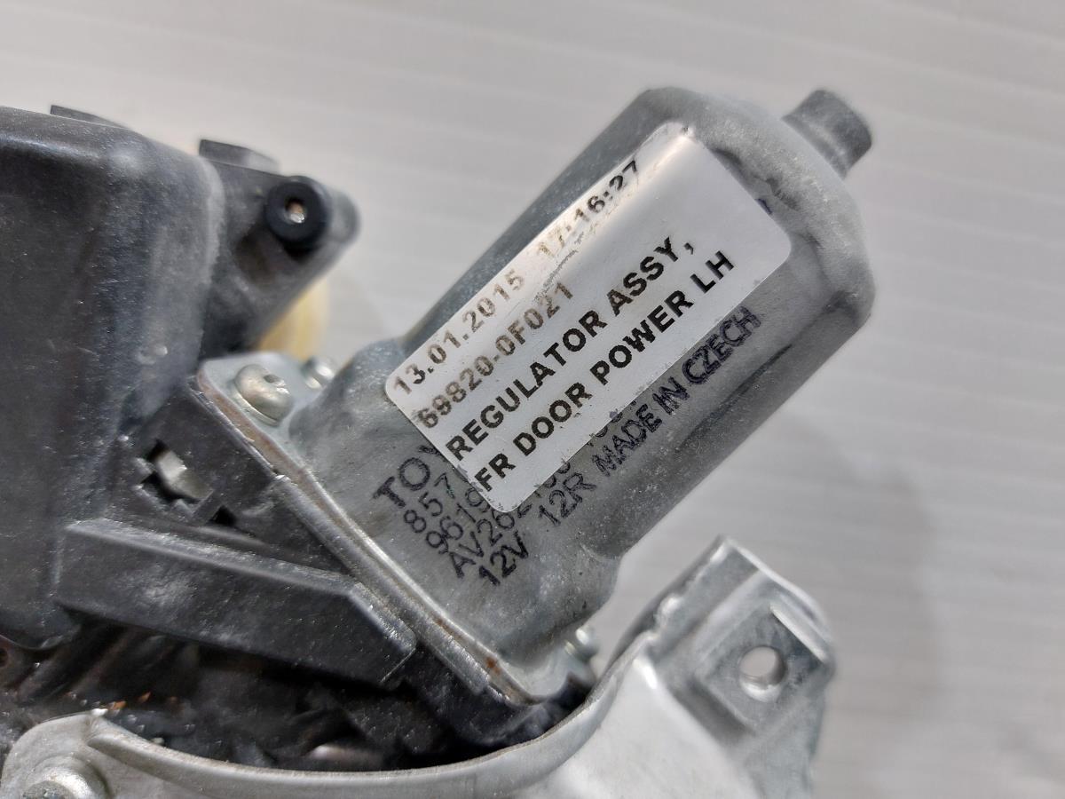 Left front window regulator TOYOTA Verso (_R2_) Imagem-4