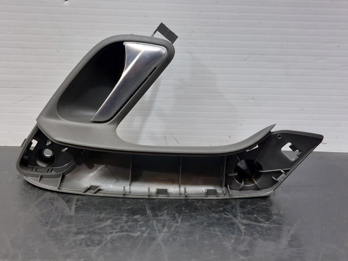 Maniglia interna porta anteriore destra VOLKSWAGEN Polo (6R, 6C) Imagem-0
