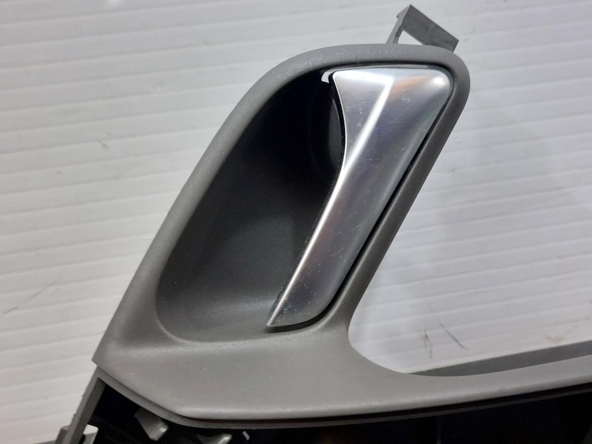 Maniglia interna porta anteriore destra VOLKSWAGEN Polo (6R, 6C) Imagem-3