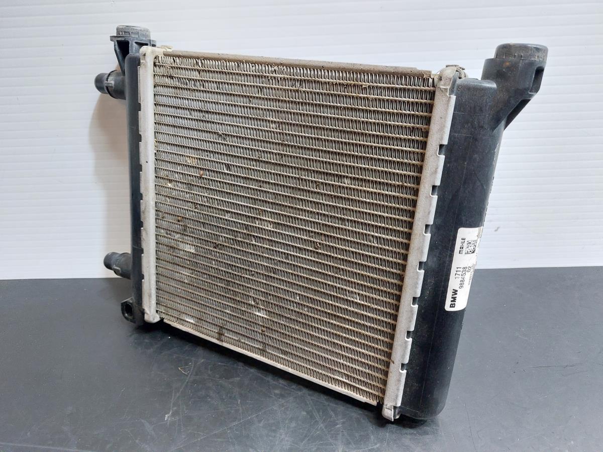 Radiador de água BMW 1 (F40)
