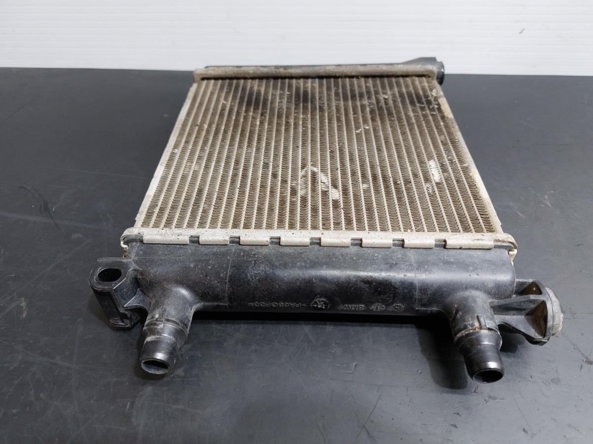 Radiador de água BMW 1 (F40) Imagem-2