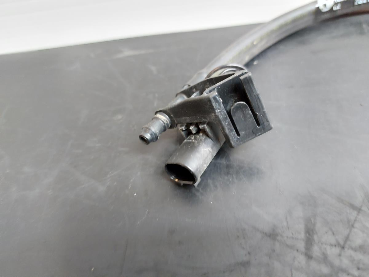 Gicleur BMW 1 (F40) Imagem-1