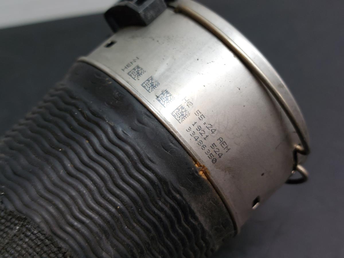 Tubo intercooler BMW 1 (F40) Imagem-3