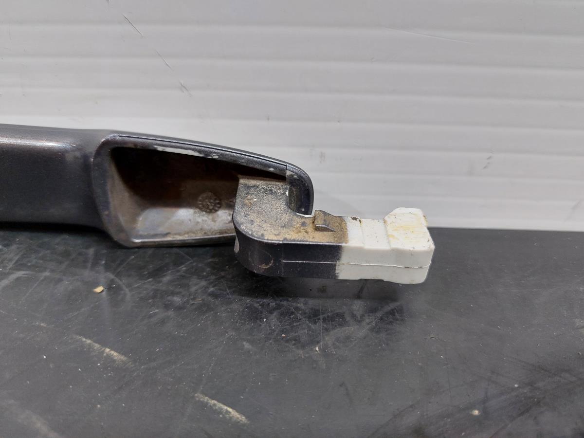 Left front door handle MITSUBISHI Lancer VIII Sportback (CX_A) Imagem-3