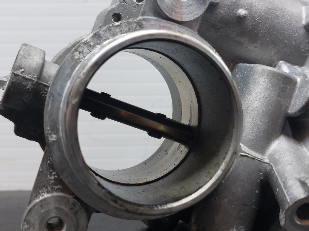 Boîtiers papillon AUDI A3 Sportback (8VA, 8VF) Imagem-2