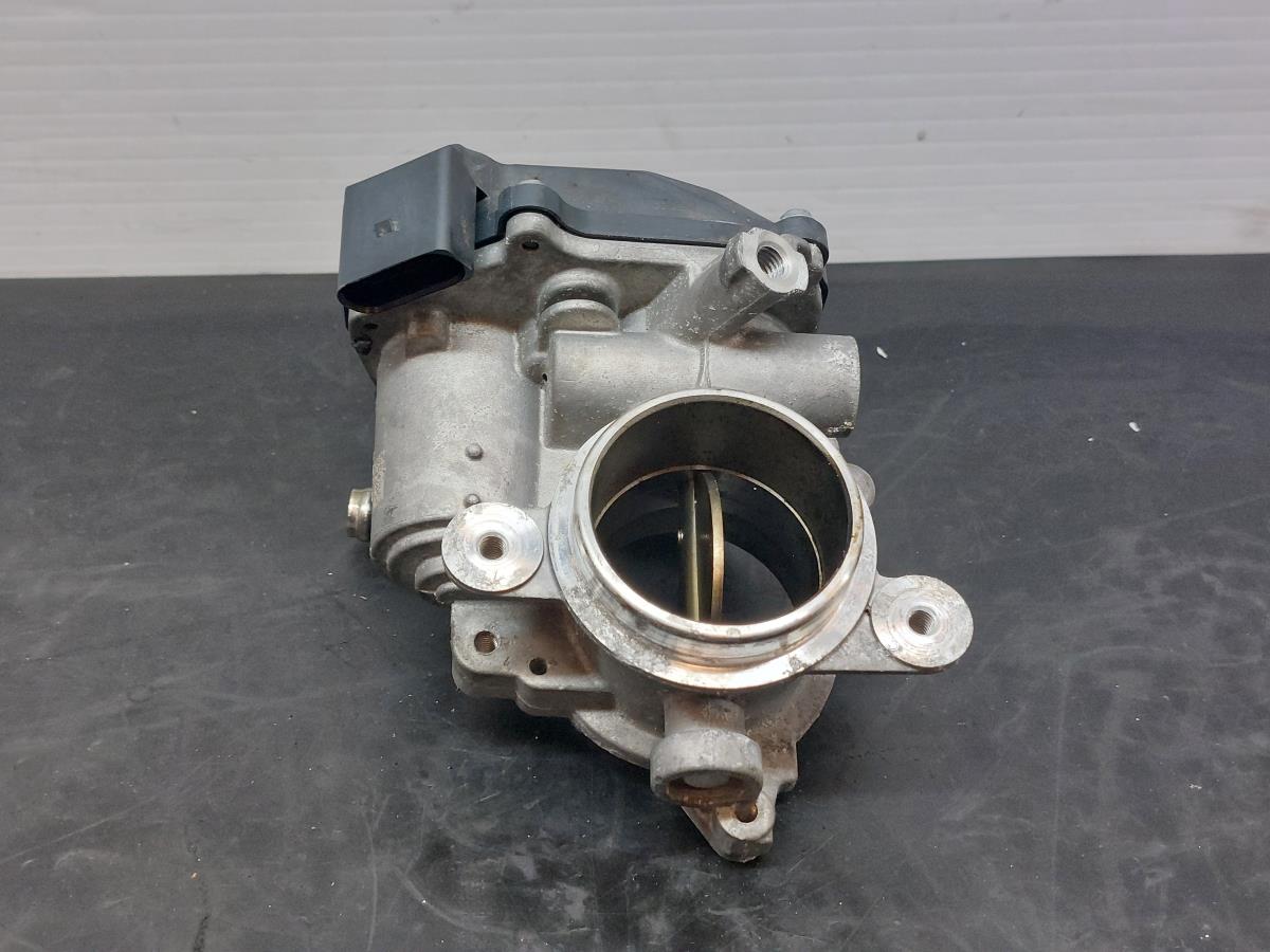 Boîtiers papillon AUDI A3 Sportback (8VA, 8VF) Imagem-3