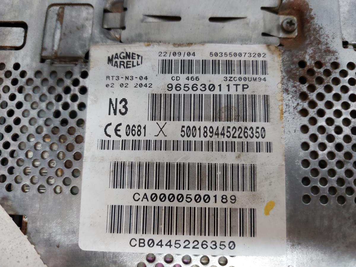 Rádio / auto-rádio PEUGEOT 607 (9D, 9U) Imagem-3