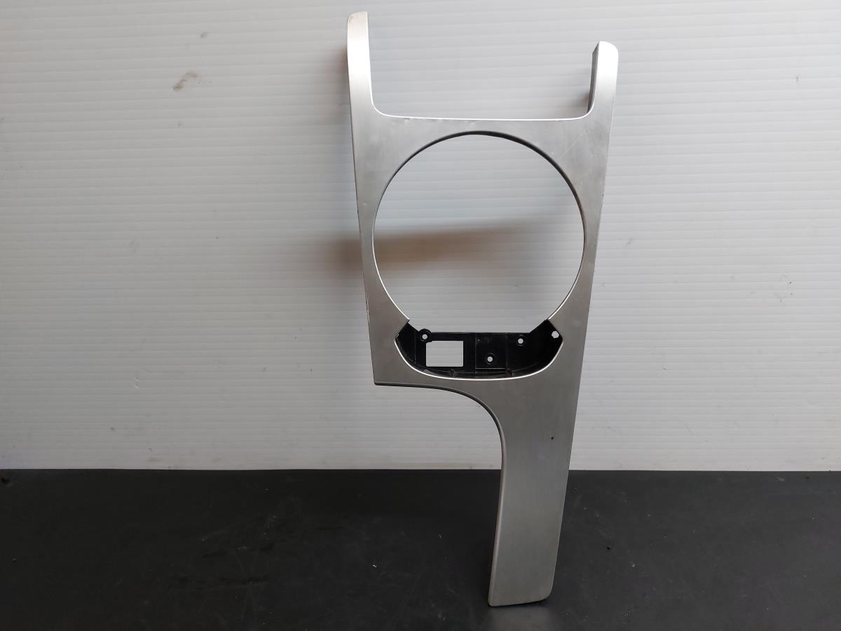 Moldura da consola central / rádio / aro AUDI TT (8J3)