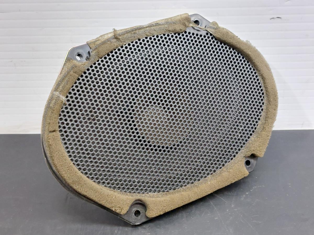 Sound system column / Speakers  JAGUAR S-Type (X200)