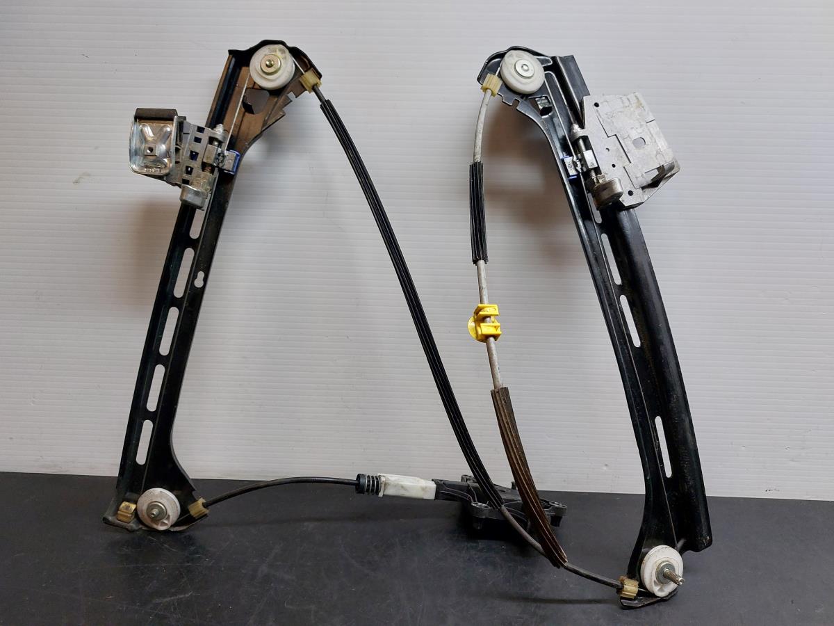 Lève-vitre avant gauche MERCEDES-BENZ Classe E Cabriolet (A207) Imagem-1