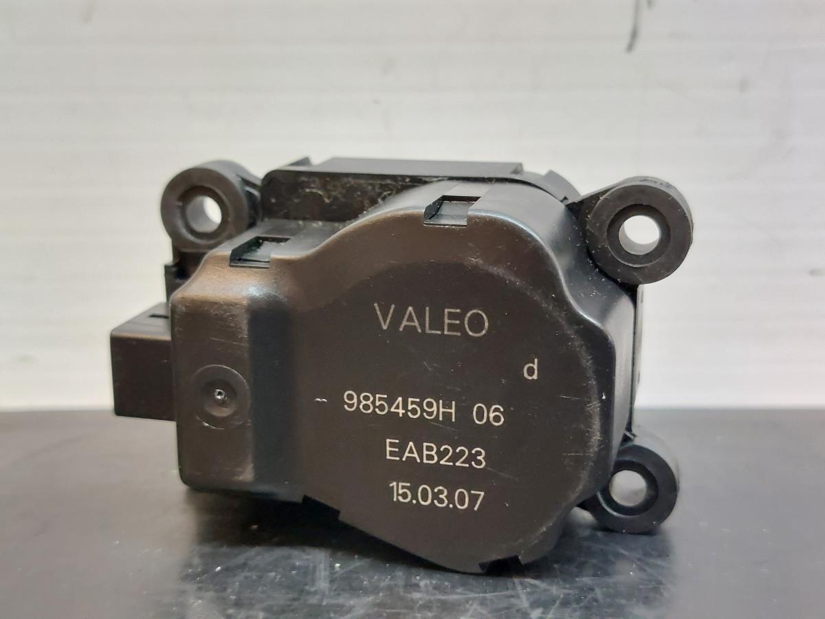 Moteur de volet de chauffage BMW 1 (E87)
