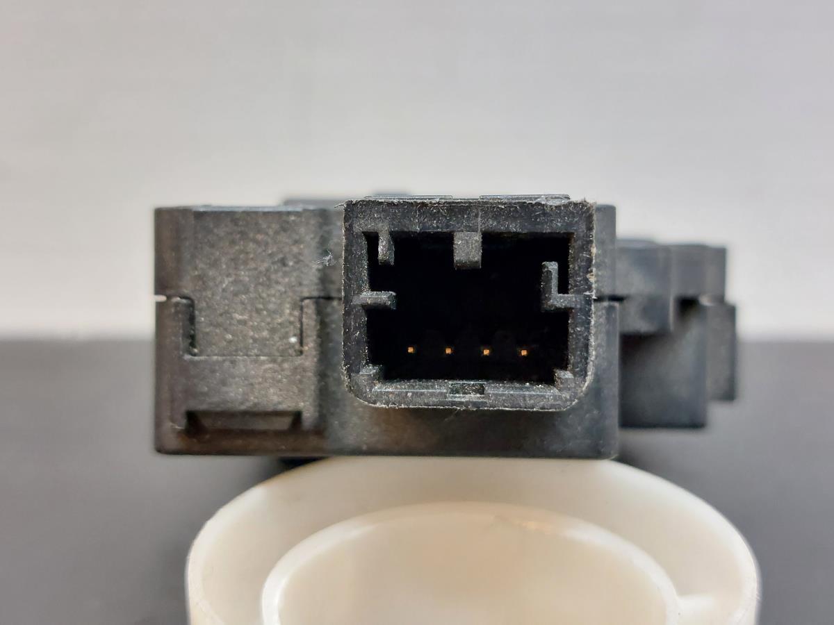 Moteur de volet de chauffage BMW 1 (E87) Imagem-2