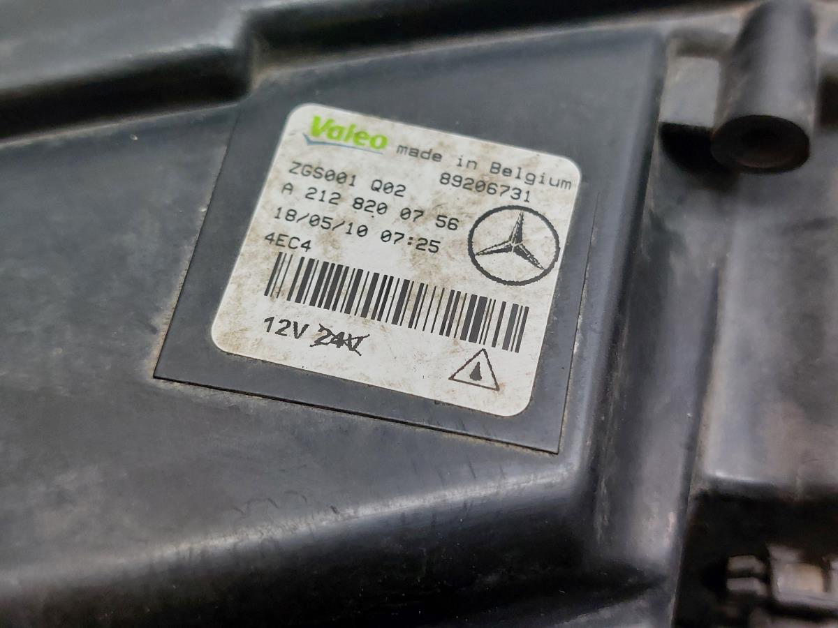 Daytime running light left MERCEDES-BENZ Classe E Cabriolet (A207) Imagem-4