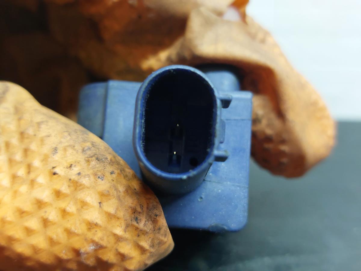 Sensore airbag anteriore destro MERCEDES-BENZ Classe E Cabriolet (A207) Imagem-3