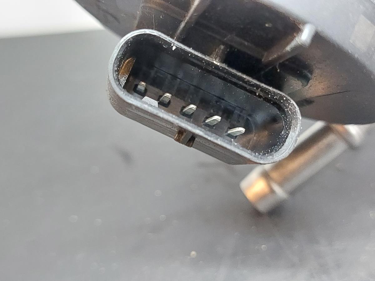 EGR valve MERCEDES-BENZ Classe E Cabriolet (A207) Imagem-3