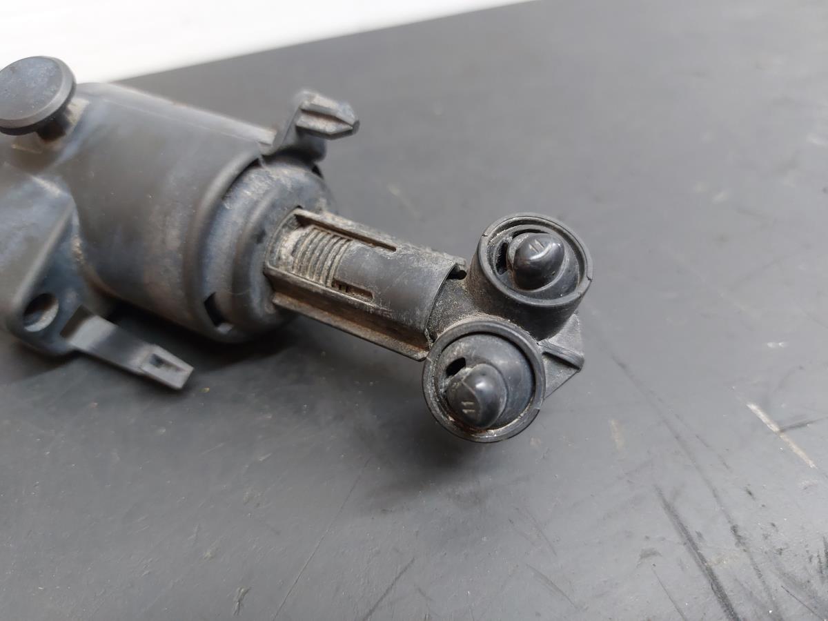 Difusor de agua regadora de faro MERCEDES-BENZ Classe E Cabriolet (A207) Imagem-1