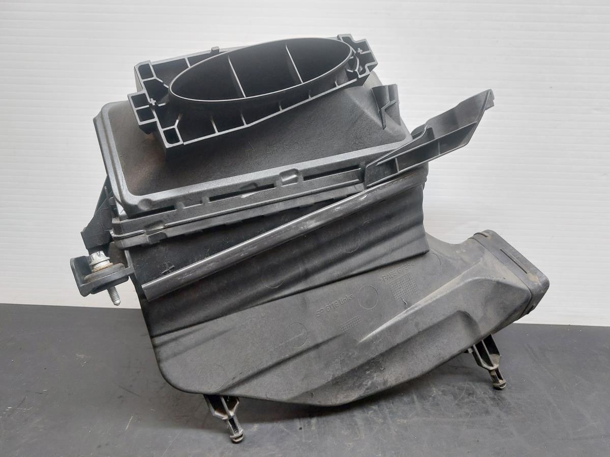 Boîtier filtre à air MERCEDES-BENZ Classe E Cabriolet (A207) Imagem-2