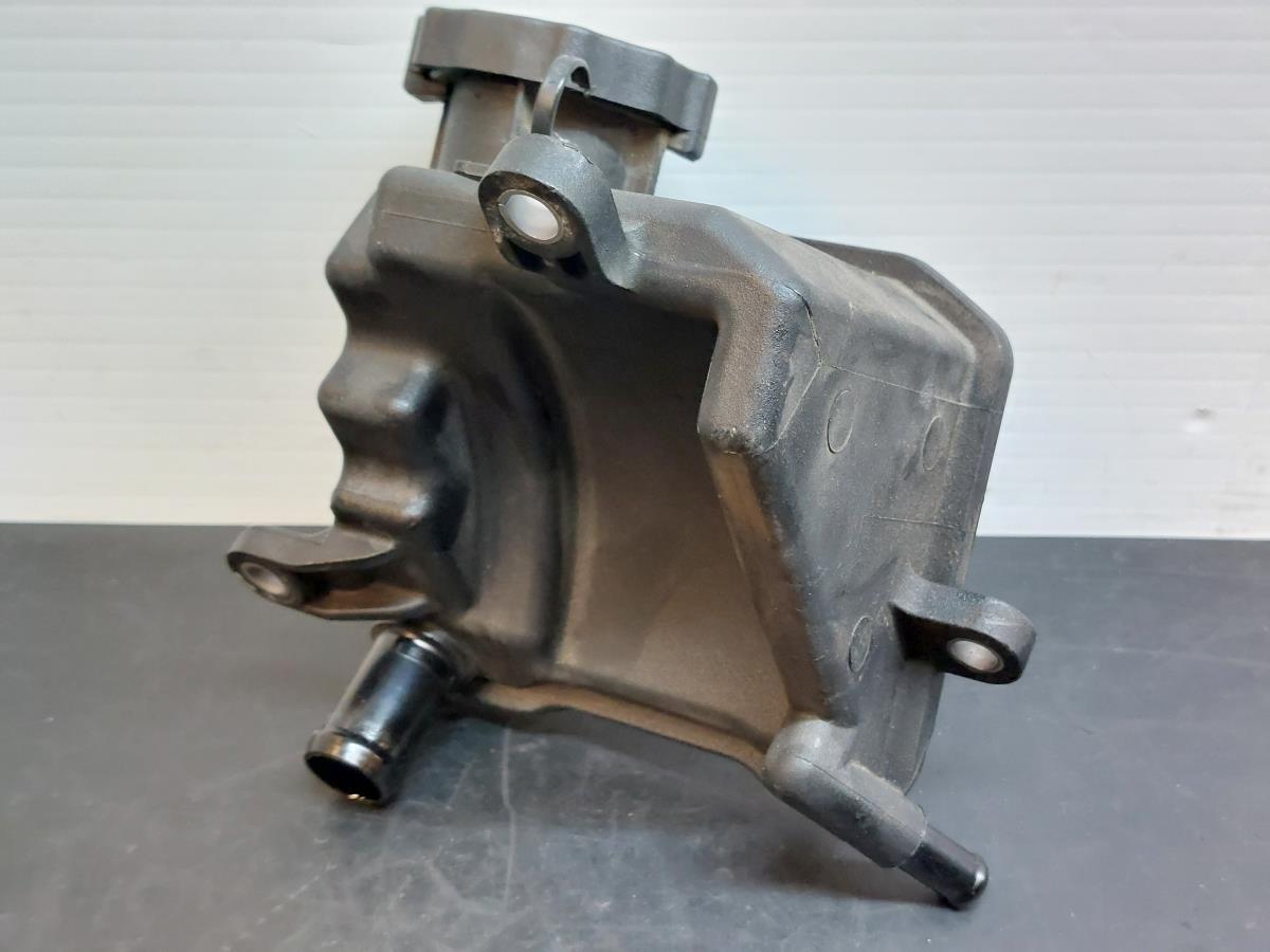 Réservoir d'huile de direction assistée MERCEDES-BENZ Classe E Cabriolet (A207) Imagem-2