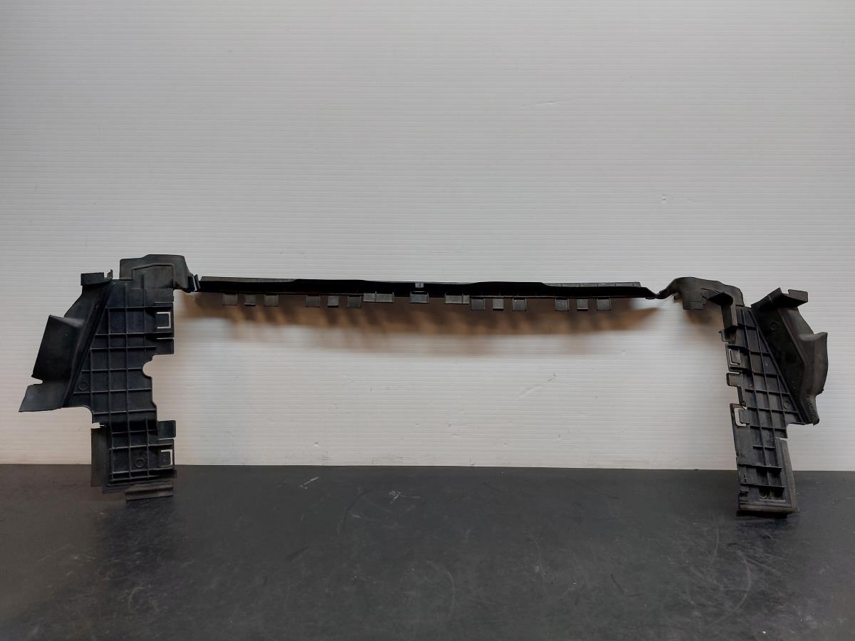 Pièce en plastique générique MERCEDES-BENZ Classe E Cabriolet (A207) Imagem-3