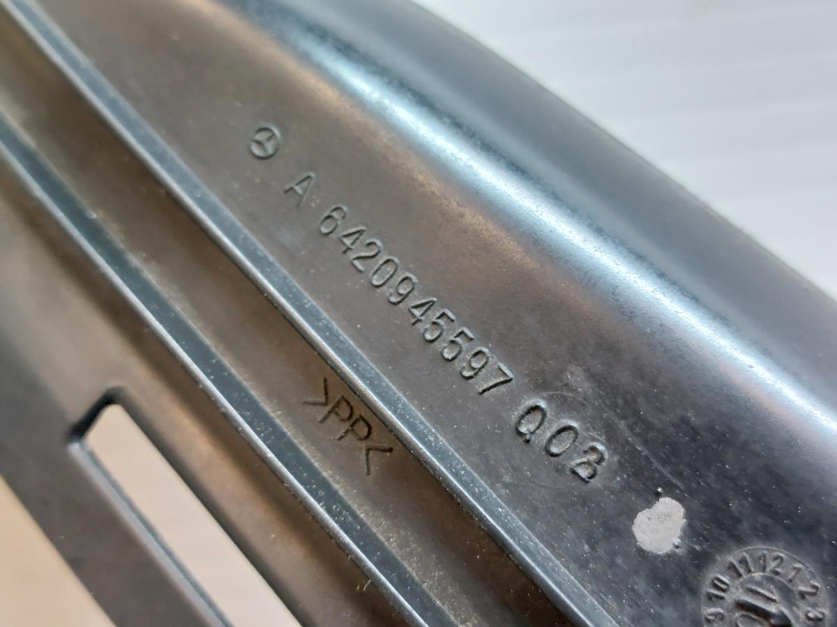 Tubo di aspirazione dell’aria MERCEDES-BENZ Classe E Cabriolet (A207) Imagem-2