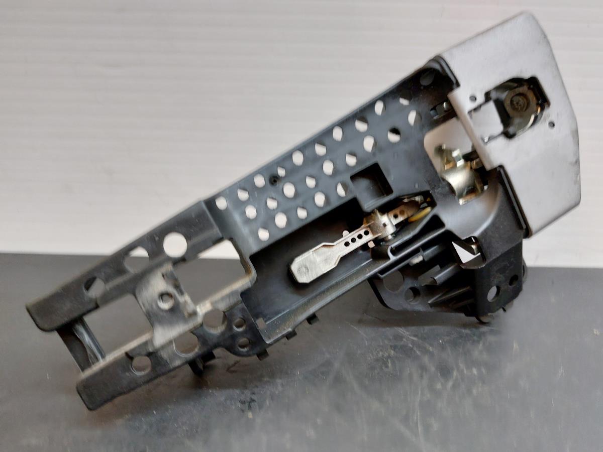 Soporte Manija puerta Delantera Izquierda AUDI A4 Avant (8K5, B8)
