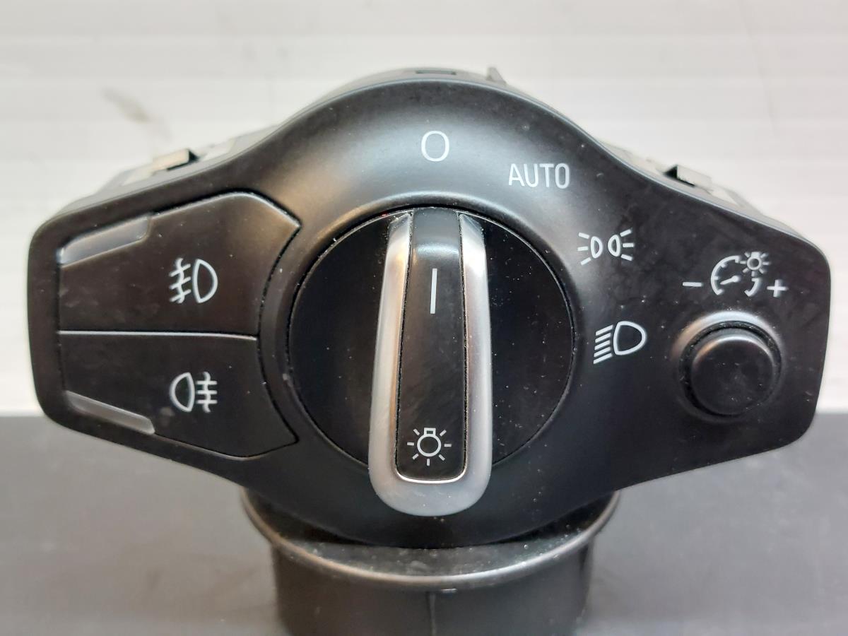 Botão / interruptor de luzes AUDI A4 Avant (8K5, B8)