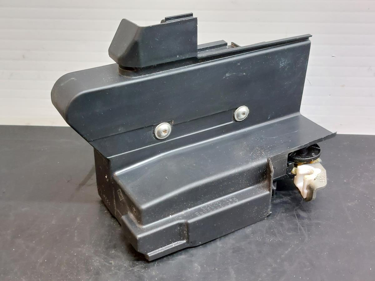 Fechadura / fecho porta trás direito DACIA Jogger