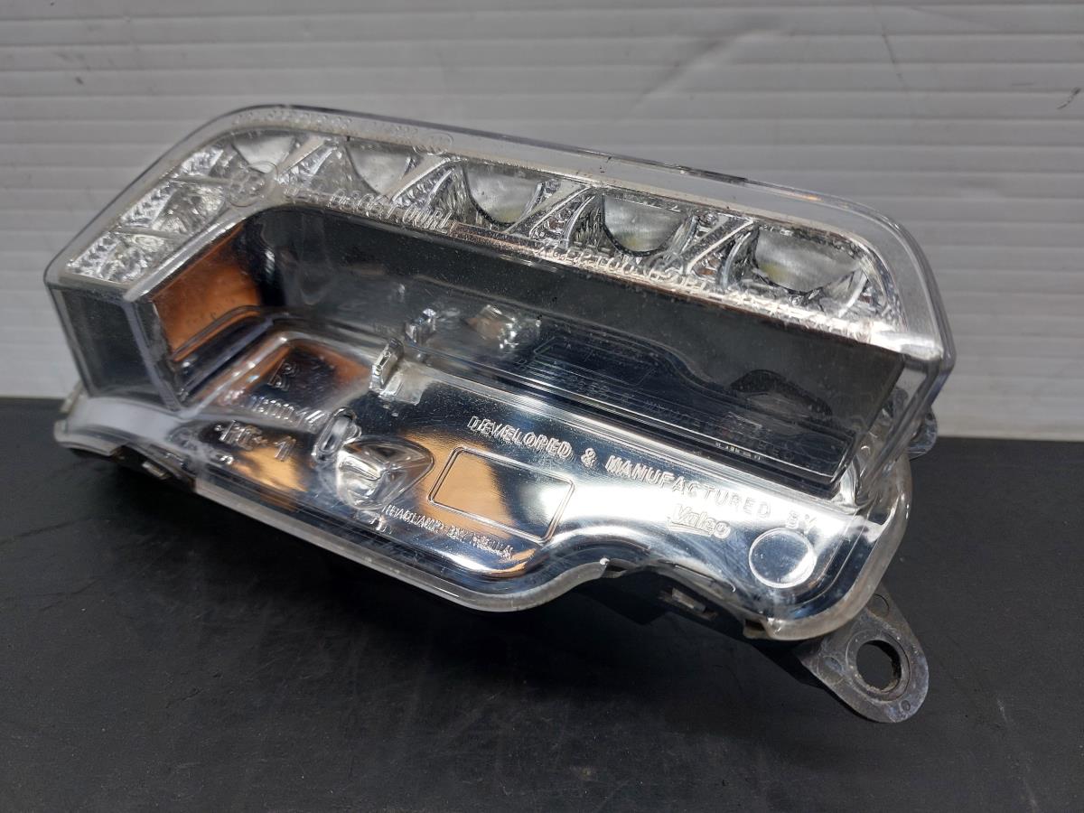 Lumière diurne Droite MERCEDES-BENZ Classe E Cabriolet (A207) Imagem-2