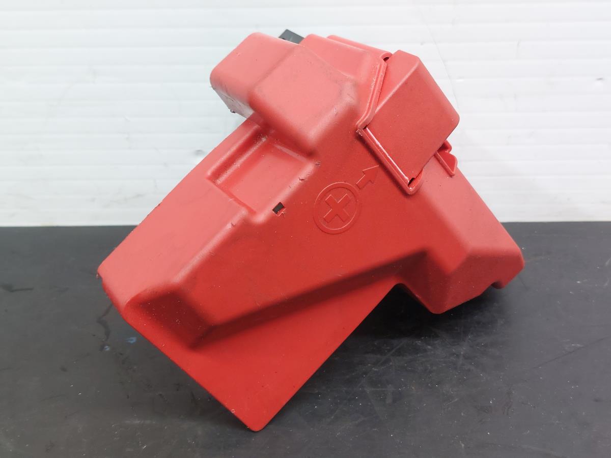 Terminal / cabo positivo da bateria DACIA Jogger