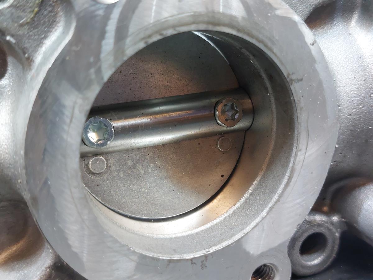 Corpo borboleta DACIA Jogger Imagem-3