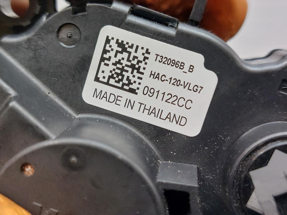 Motor da comporta da sofagem DACIA Jogger Imagem-3