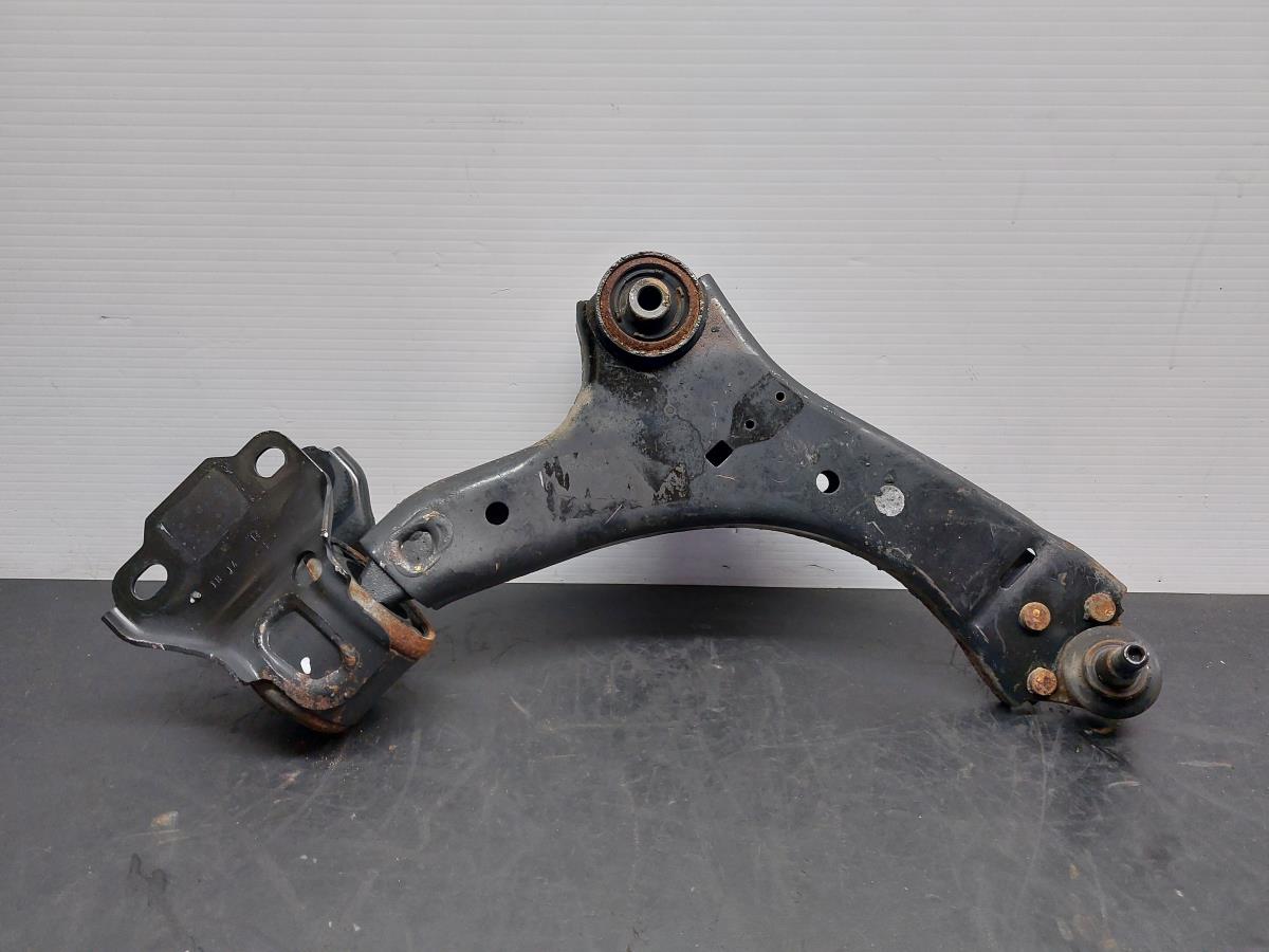 Braço de suspensão frente direito VOLVO S60 II (134)