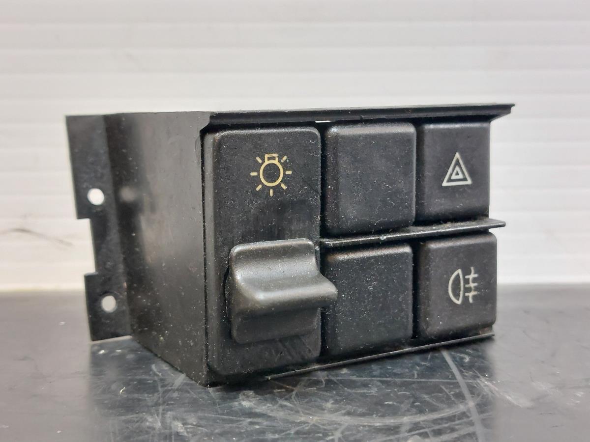 Botão / interruptor 4 piscas FIAT Panda (141_)