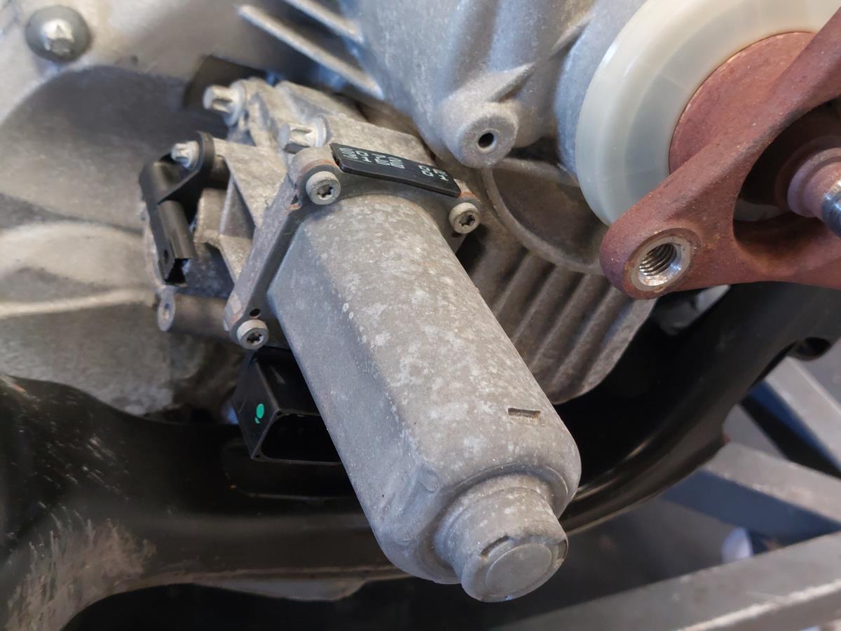 Caixa de velocidades automática BMW X3 (E83) Imagem-10