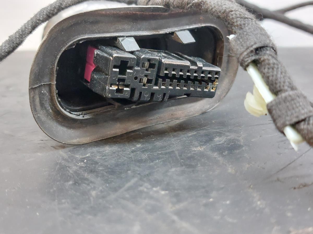 Interior wiring AUDI A4 (8E2, B6) Imagem-2
